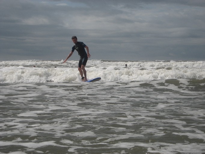 Tring Kickboxing enjoying some surf