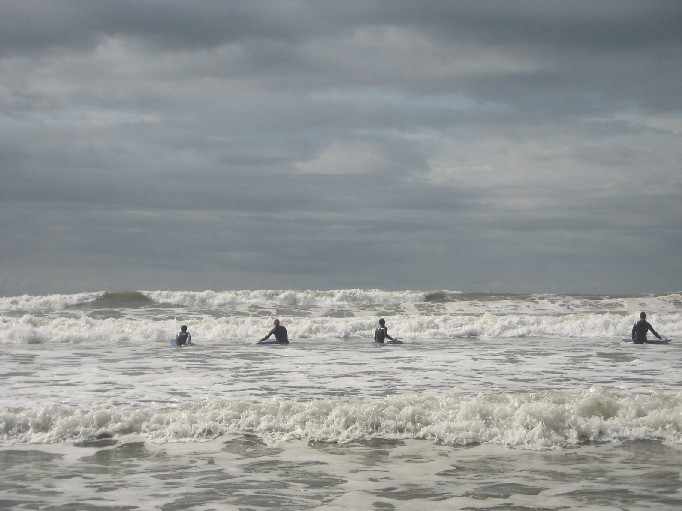 Tring Kickboxing enjoying some surf